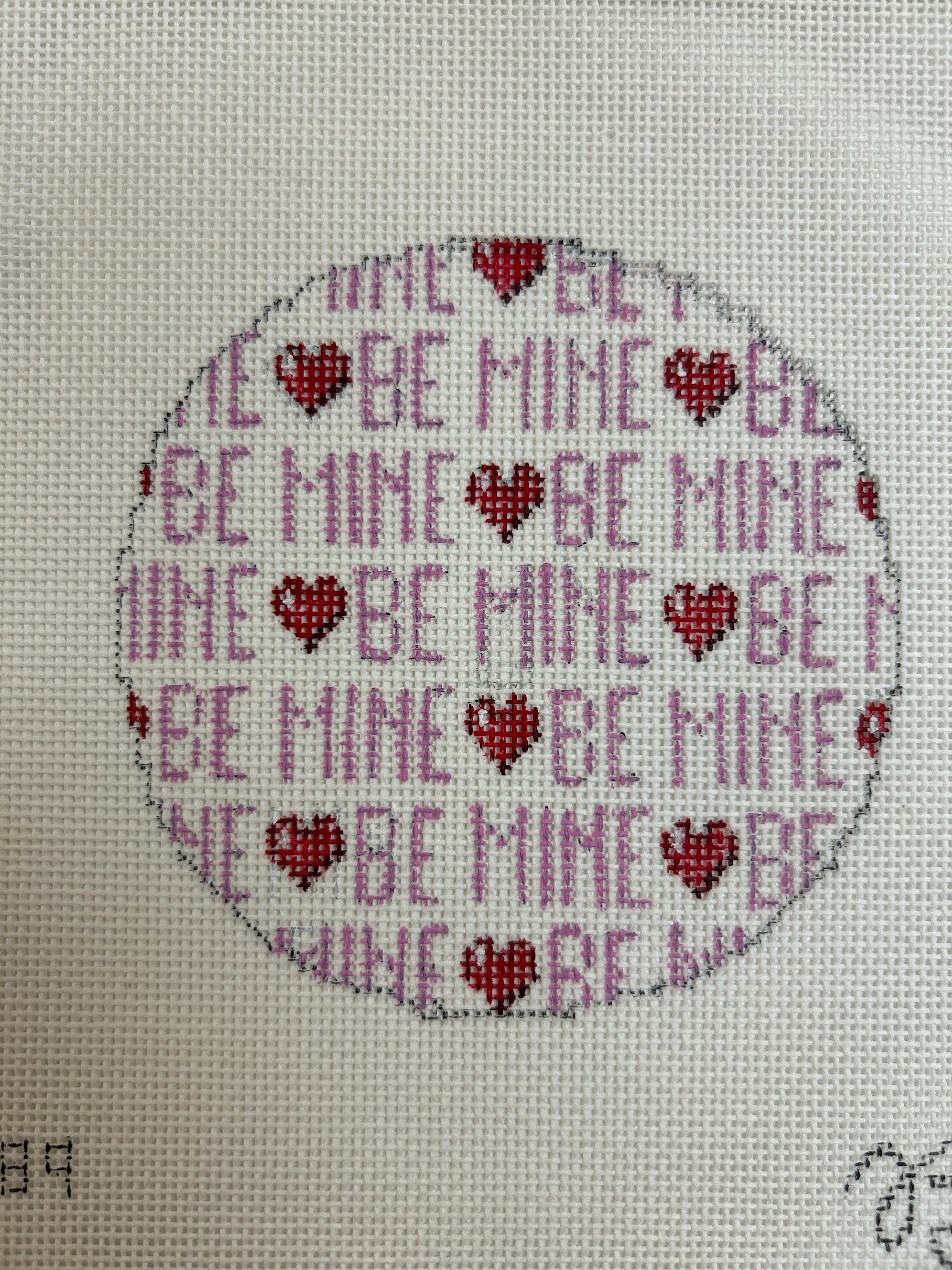 Be Mine 4" Round by Beth Gantz 589