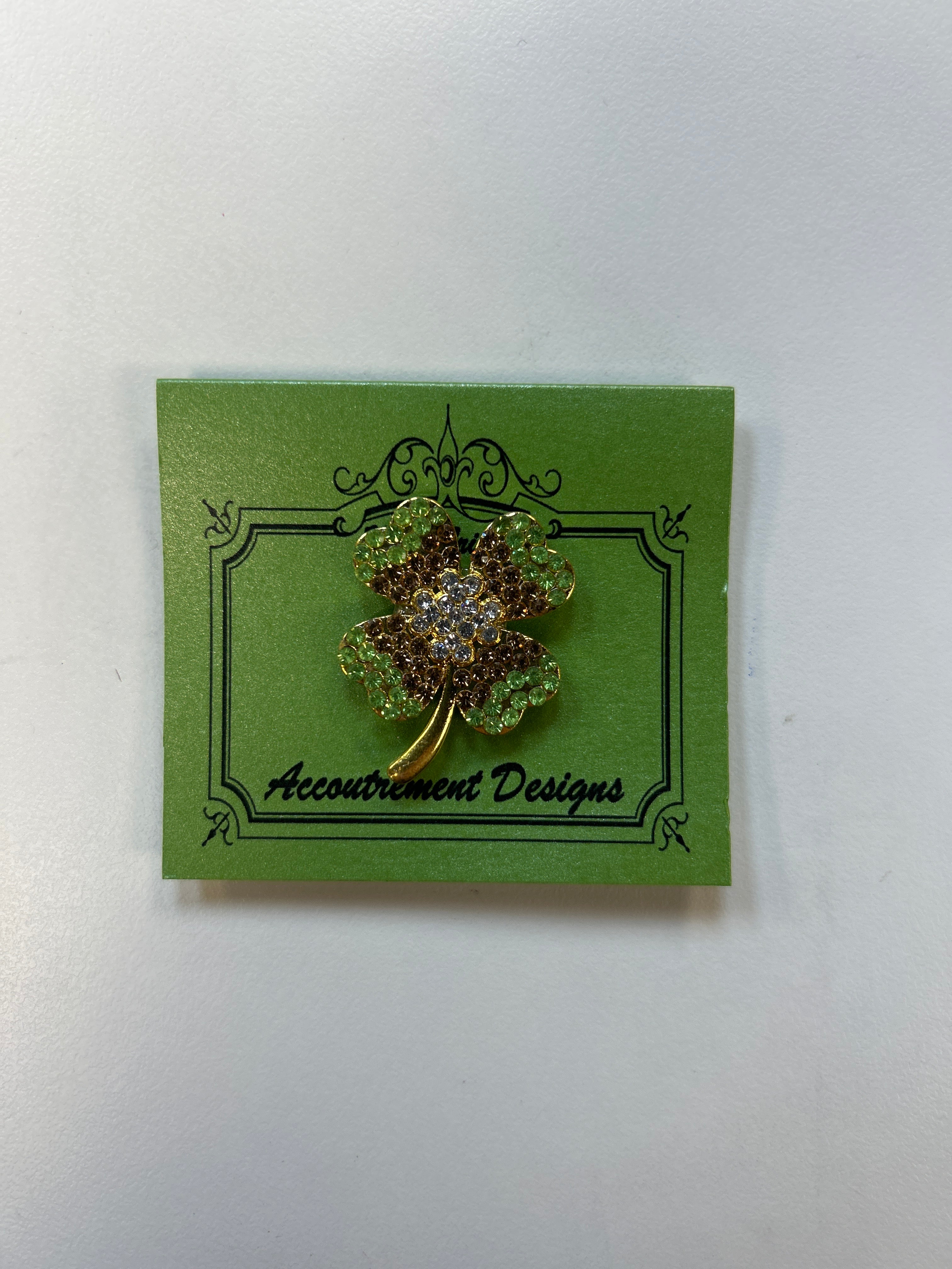 Crystal Clover Needleminder