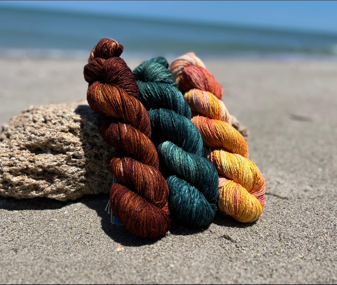 Shoreline Silk By Copper Corgi