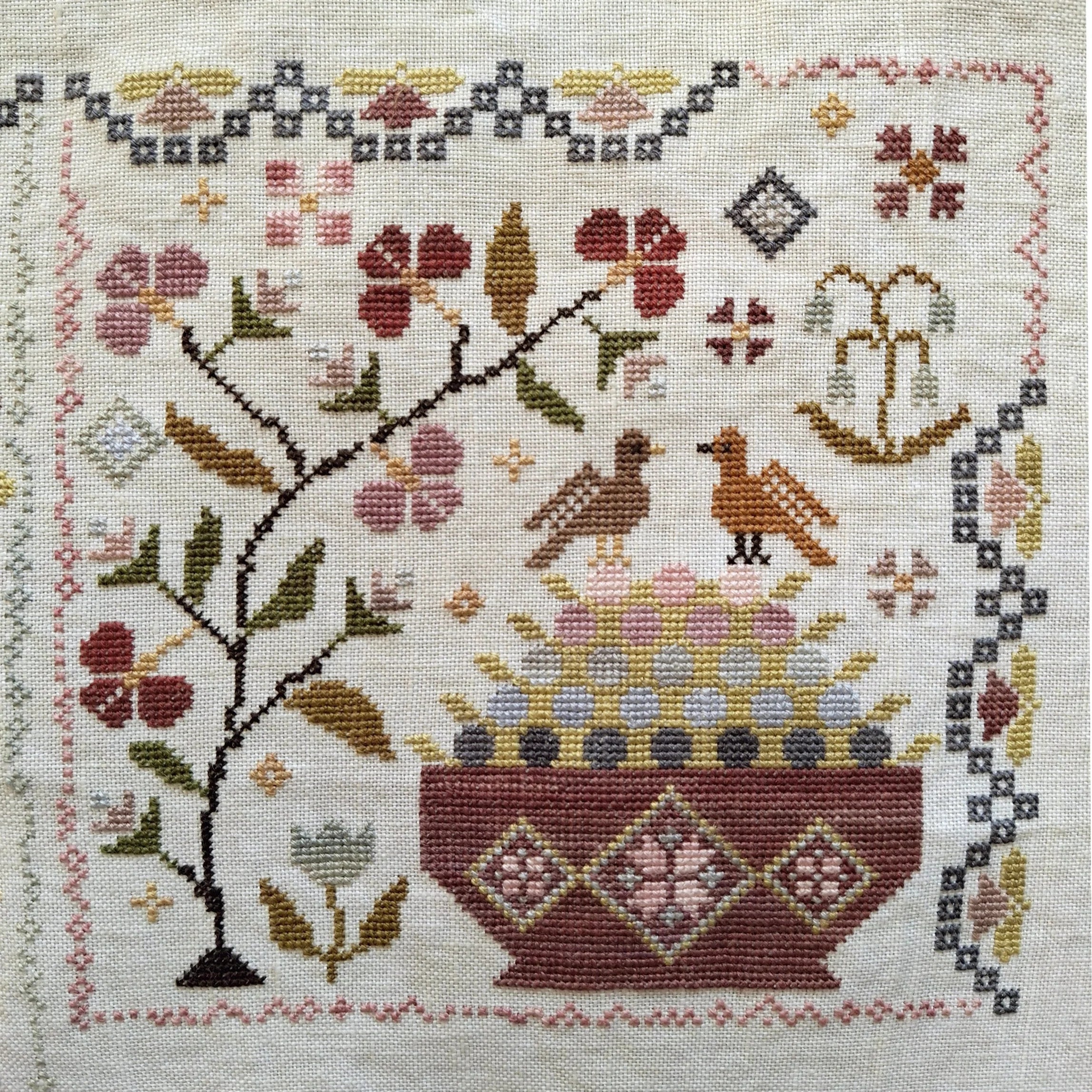 Gathering Berries X Stitch