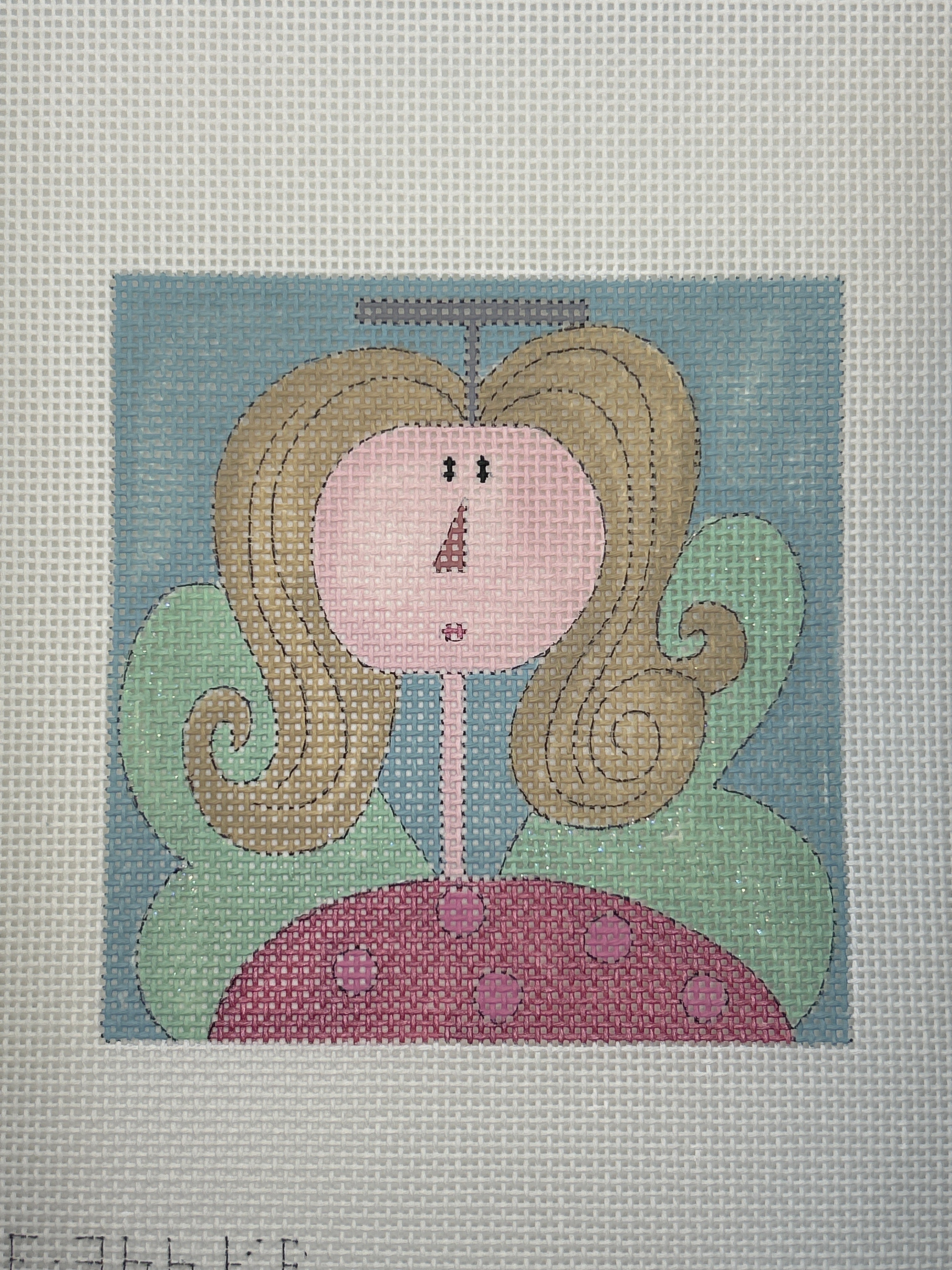 Small Angel EWE-366KB