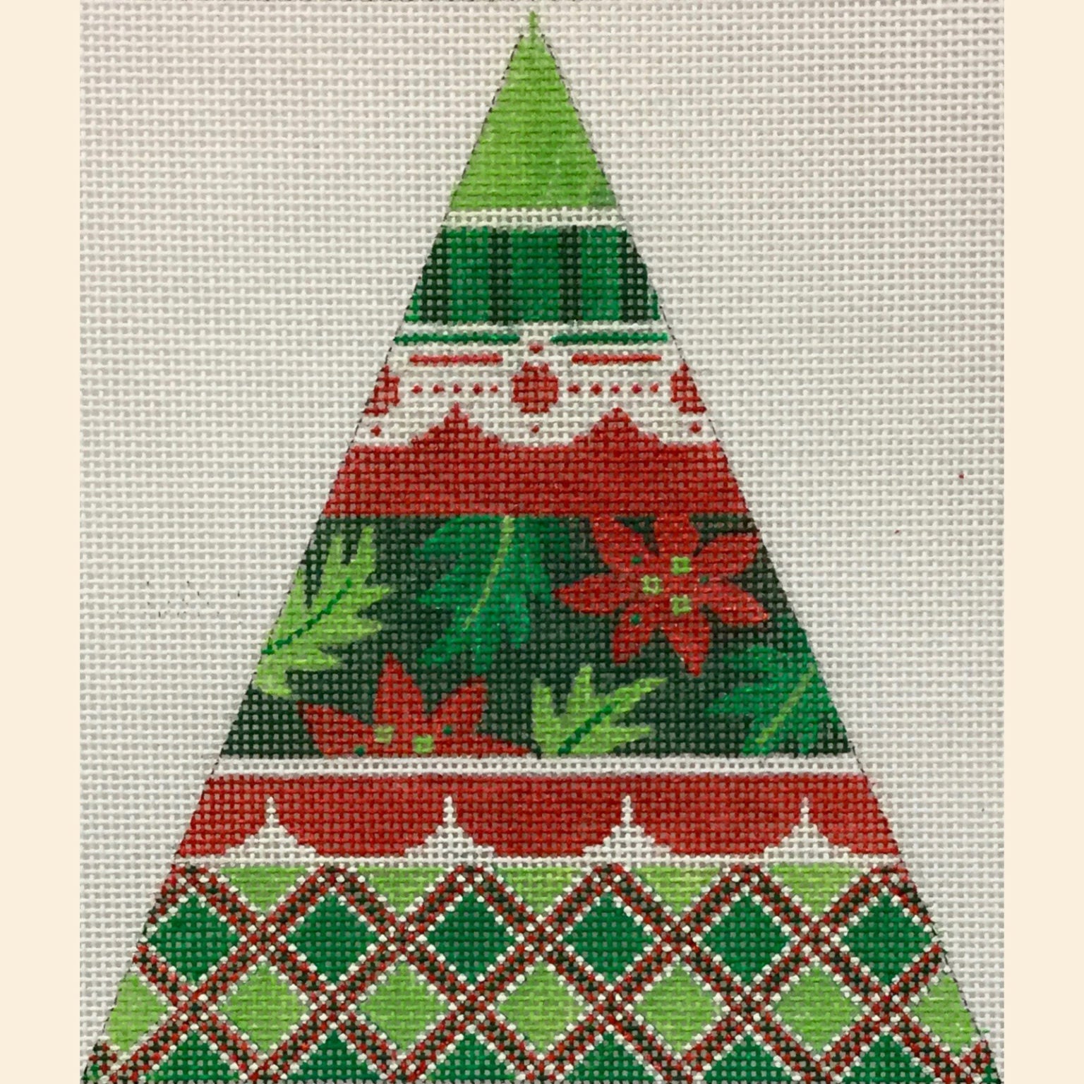 Small Christmas Pattern Tree Shape AP4240