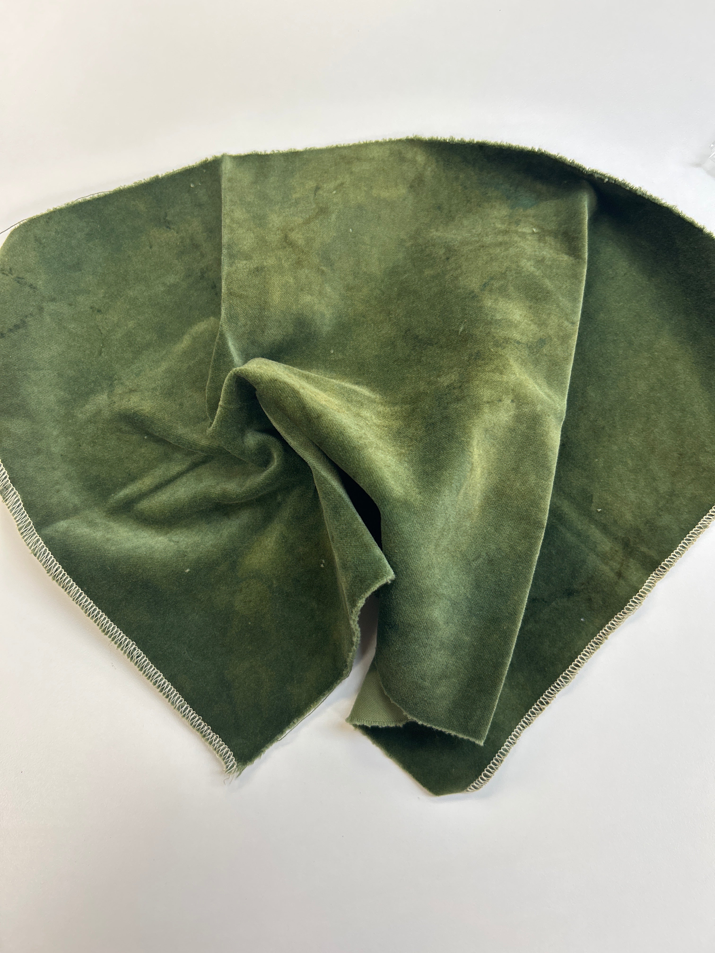 String Bean Velveteen 18x10