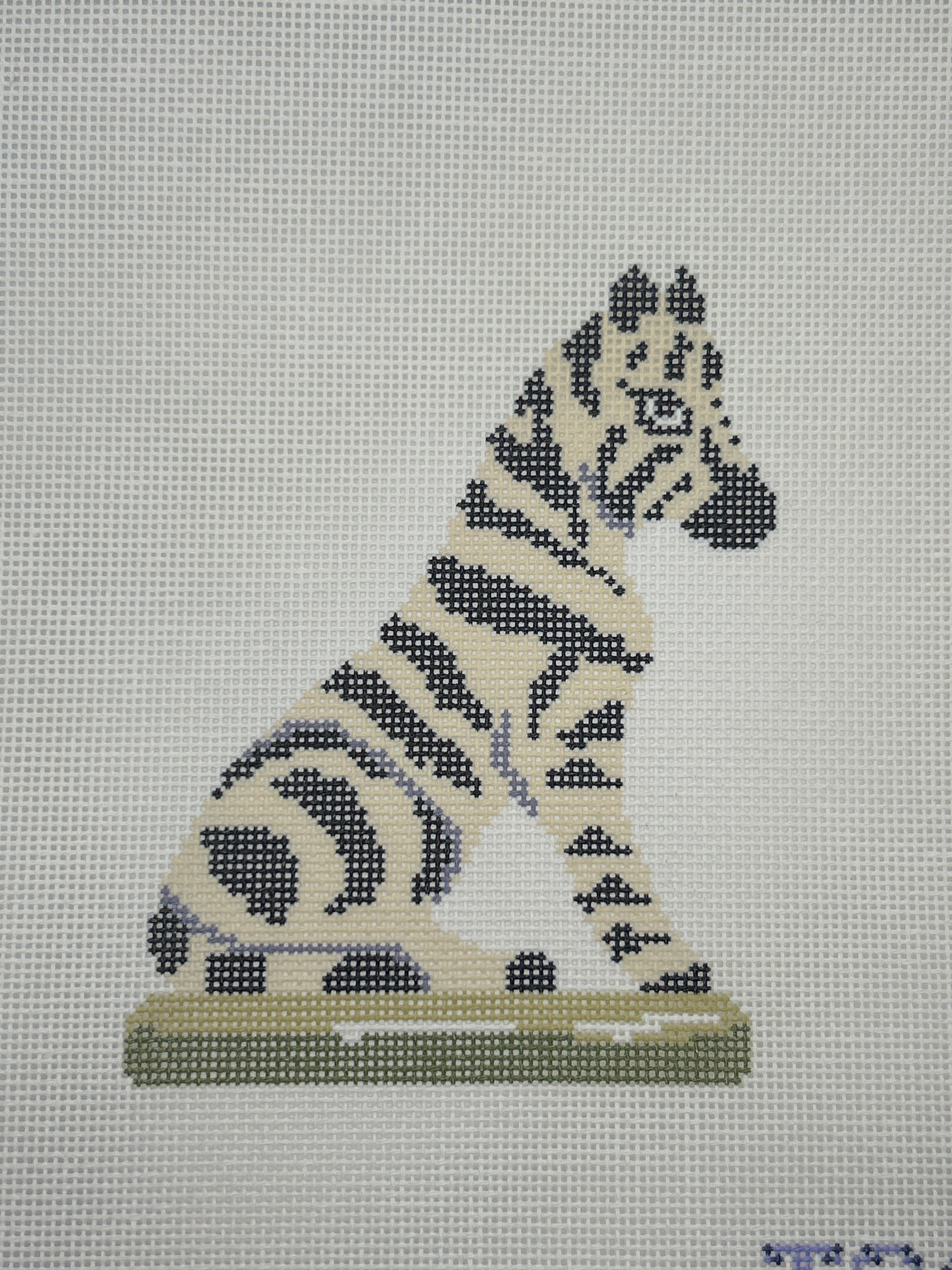 Zebra Figurine - Right Facing TSC53