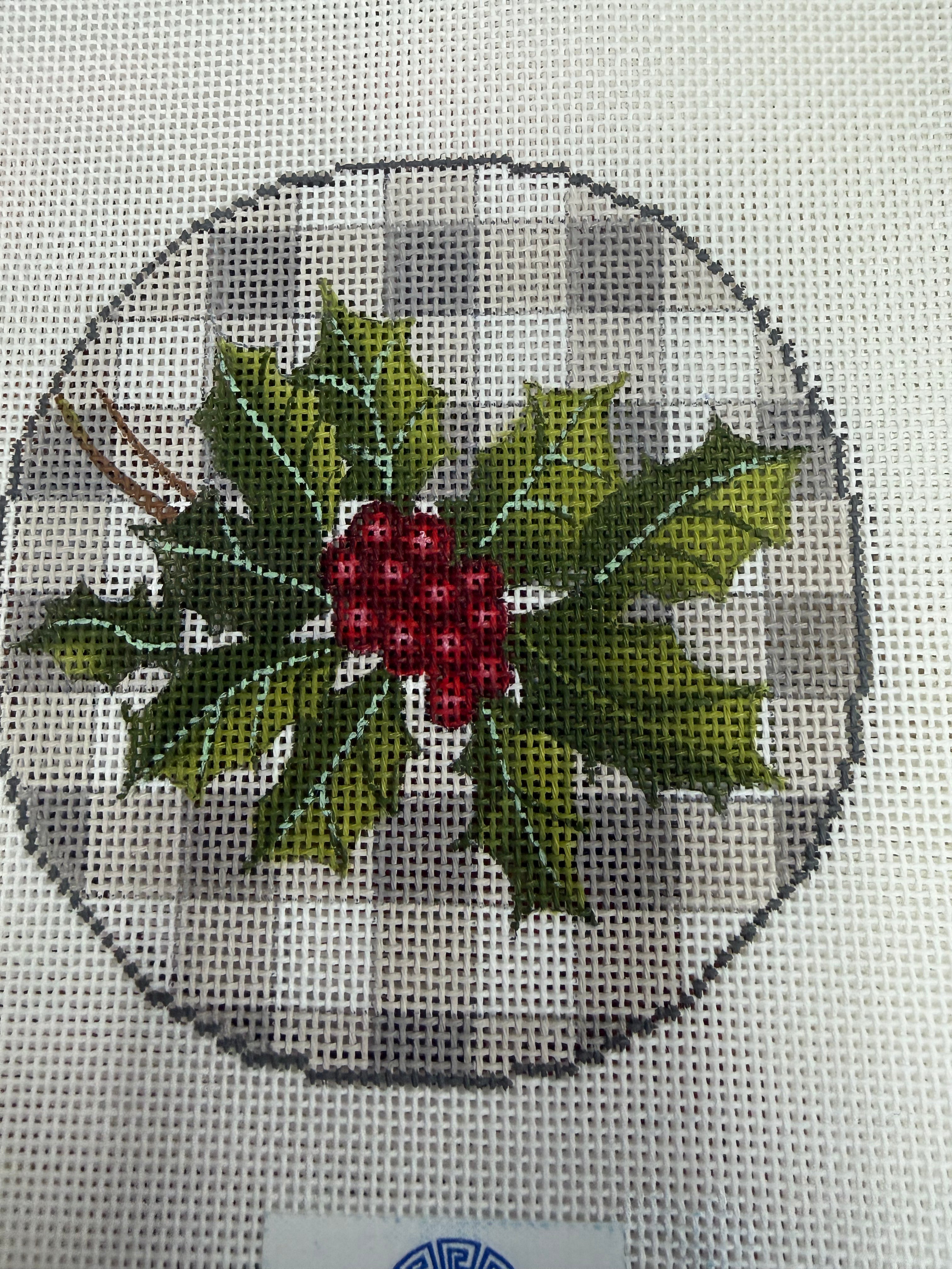 Gingham ornament - Misteltoe DS1148