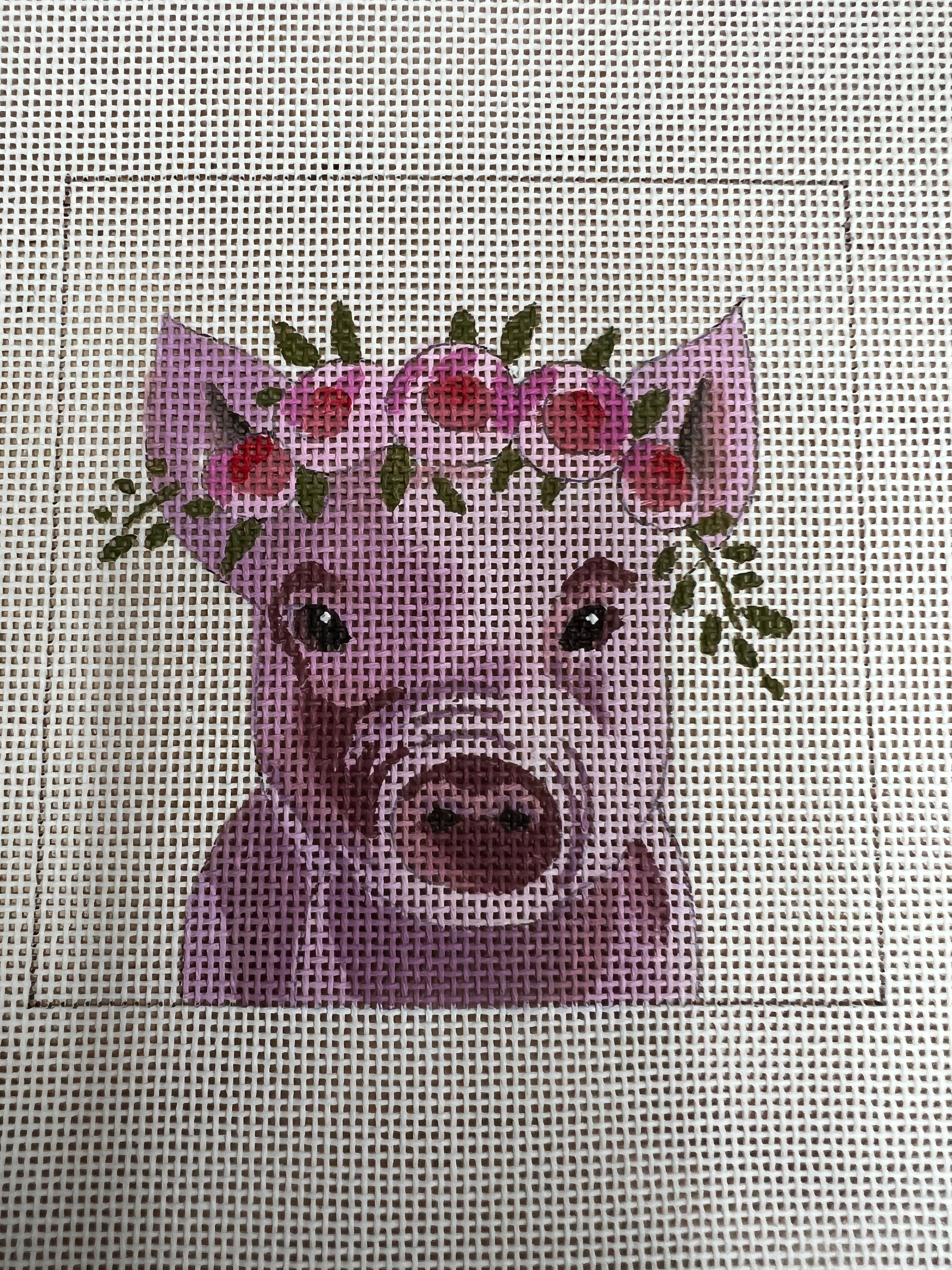 Little Piglet with floral wreath in272