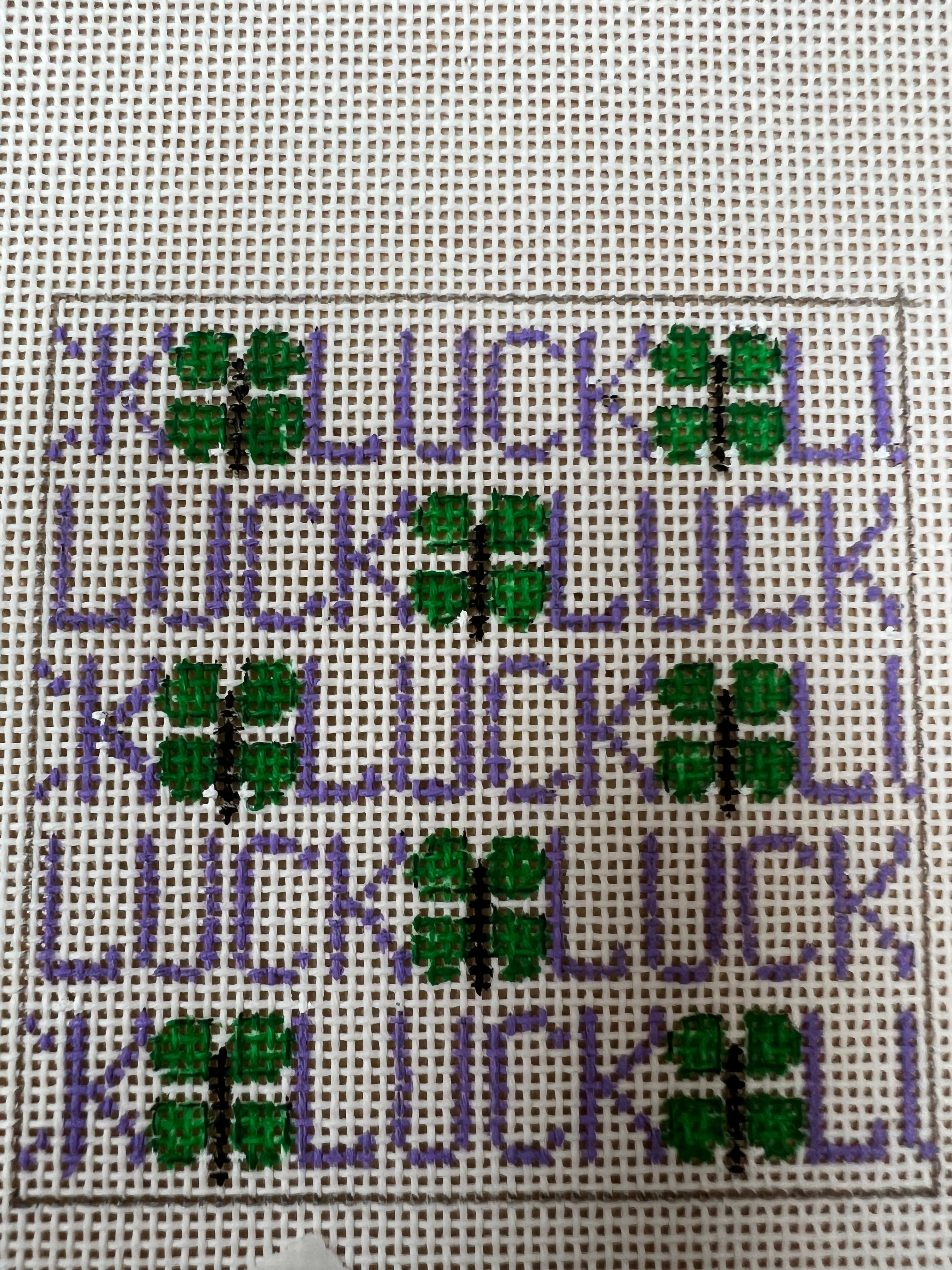 Luck Square Small 689