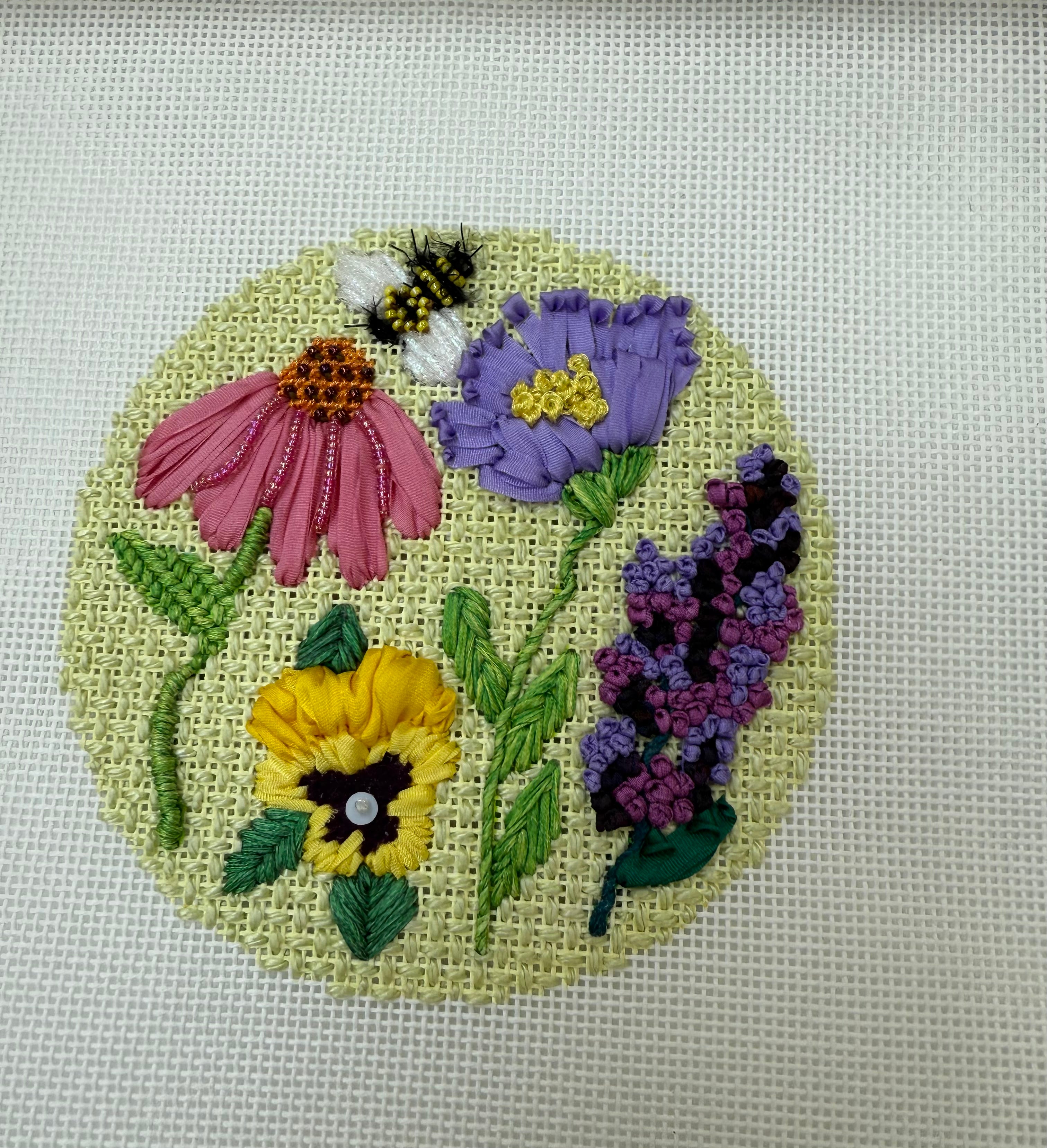 Floral Round O265 KK