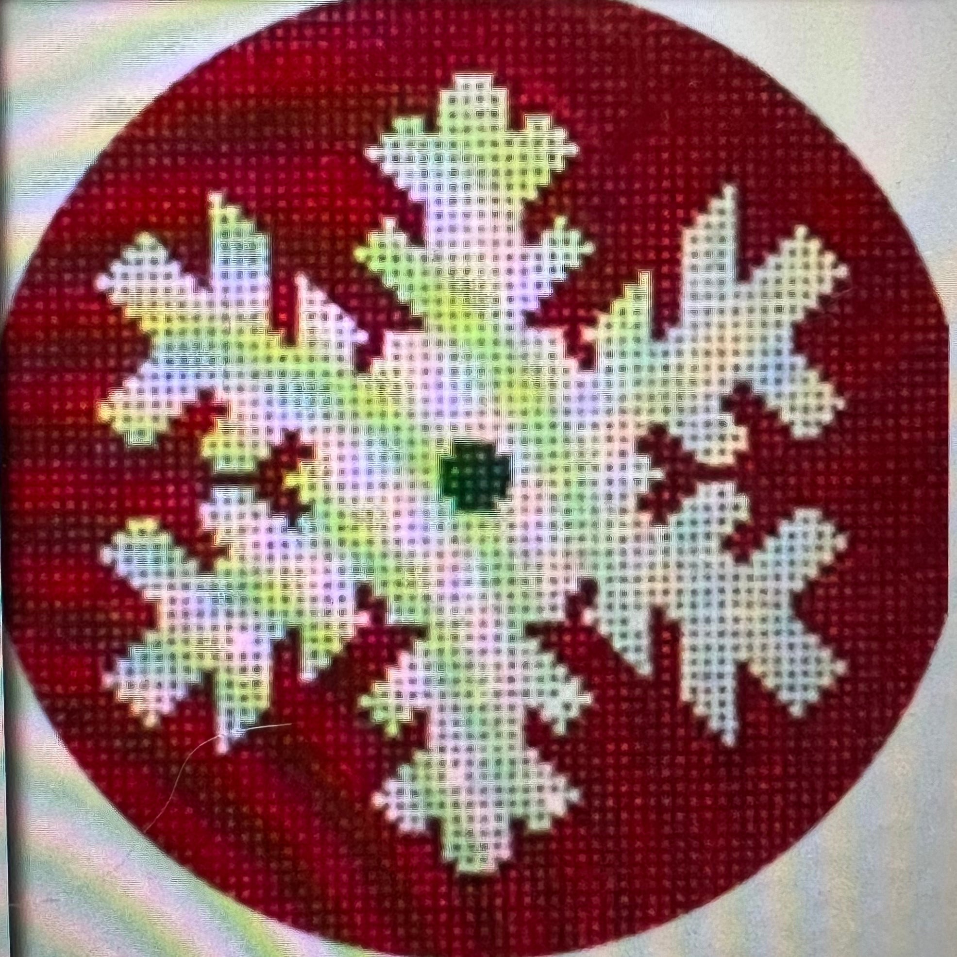 Simple Snowflake RED SF08