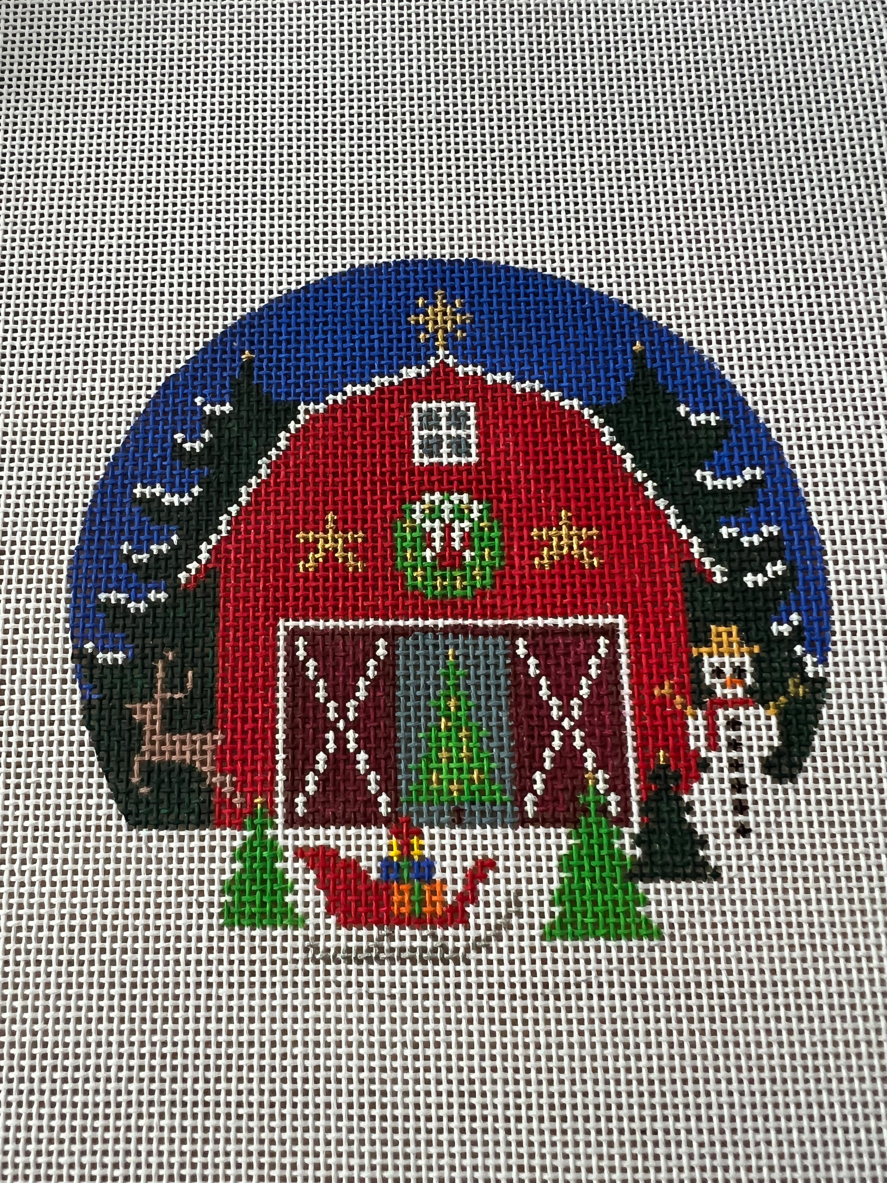 Christmas Barn Round R 602