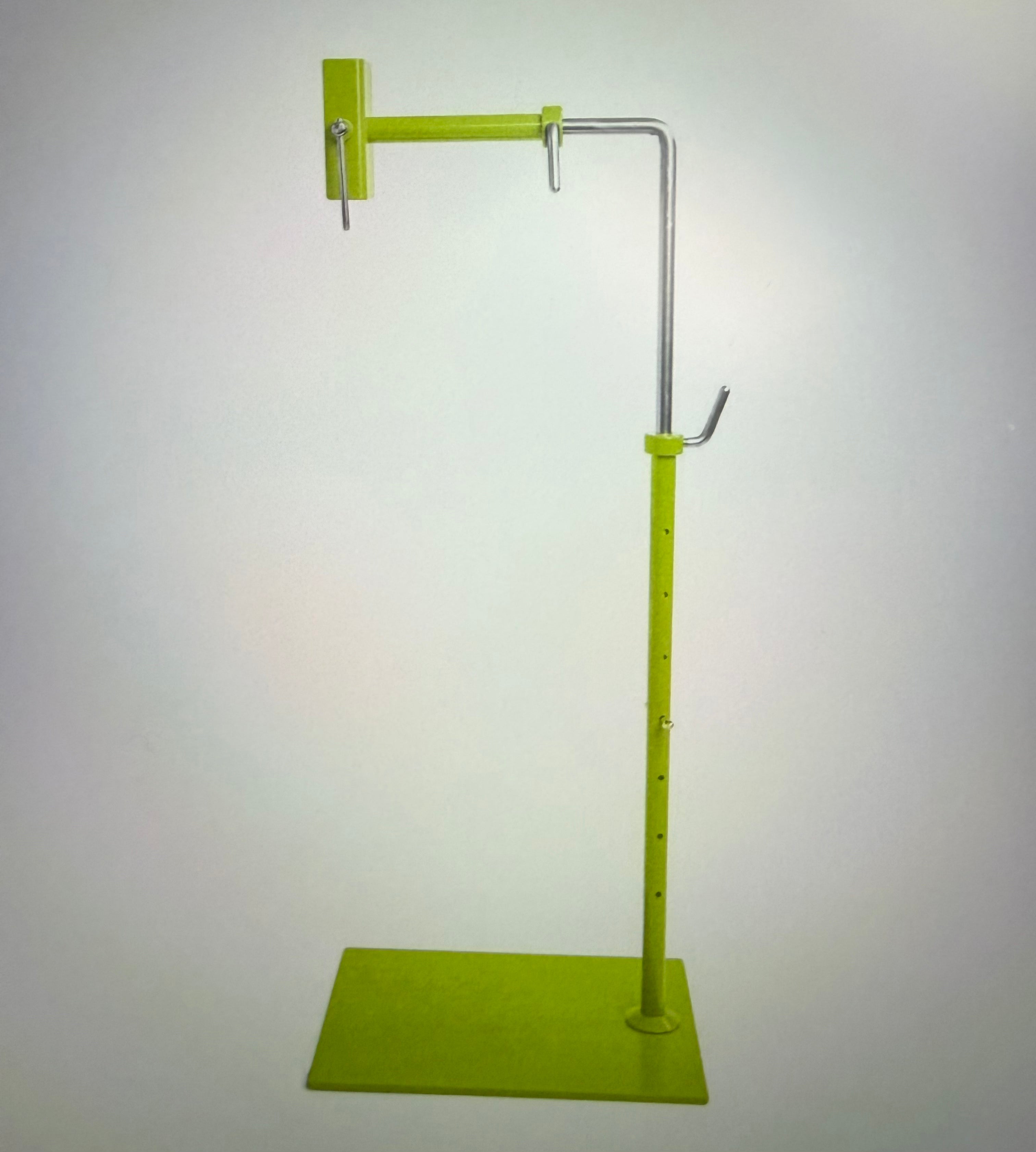 Lowery Floor Stand Verity (Lime)