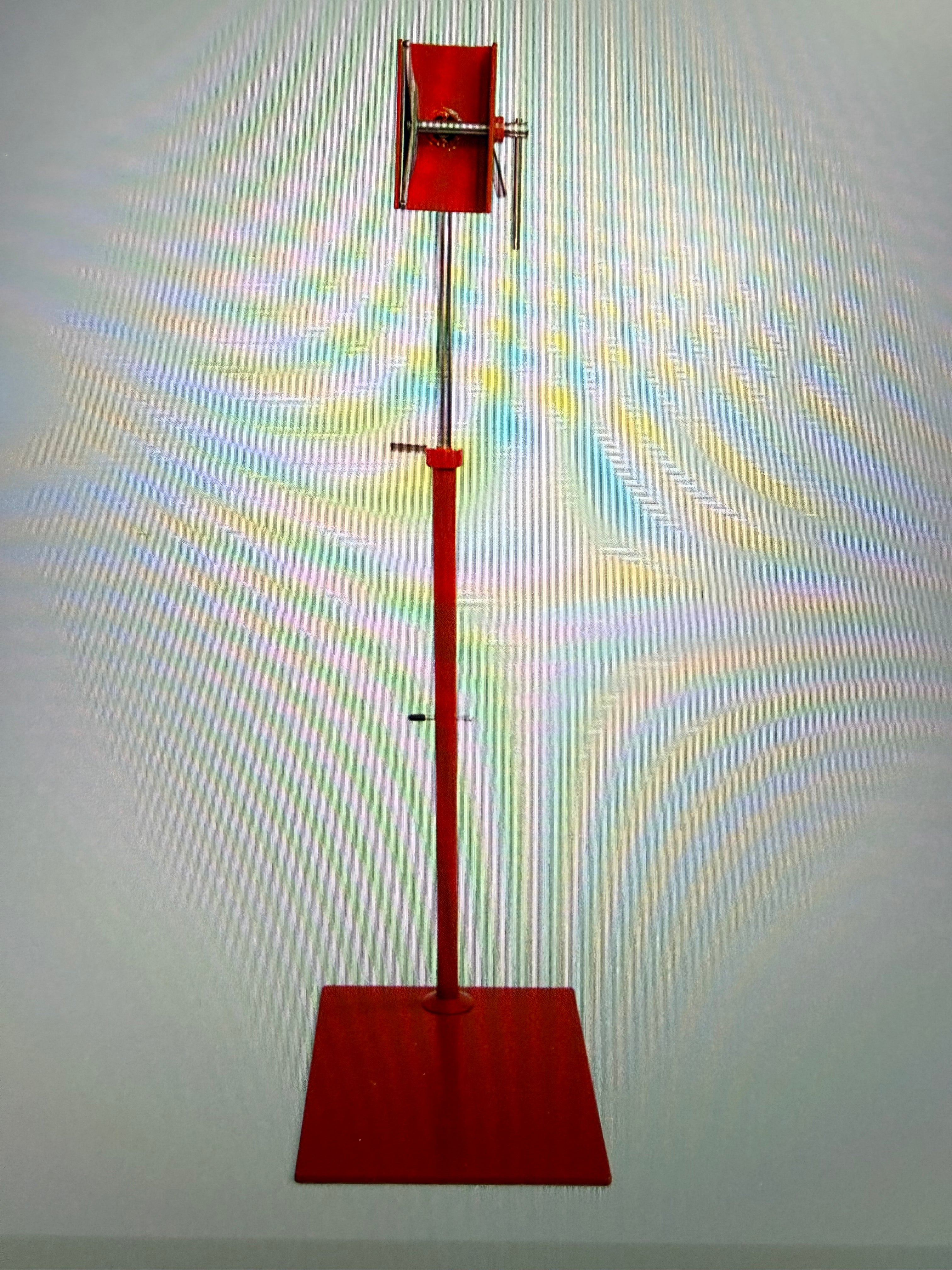 Lowery Floor Stand Poppy
