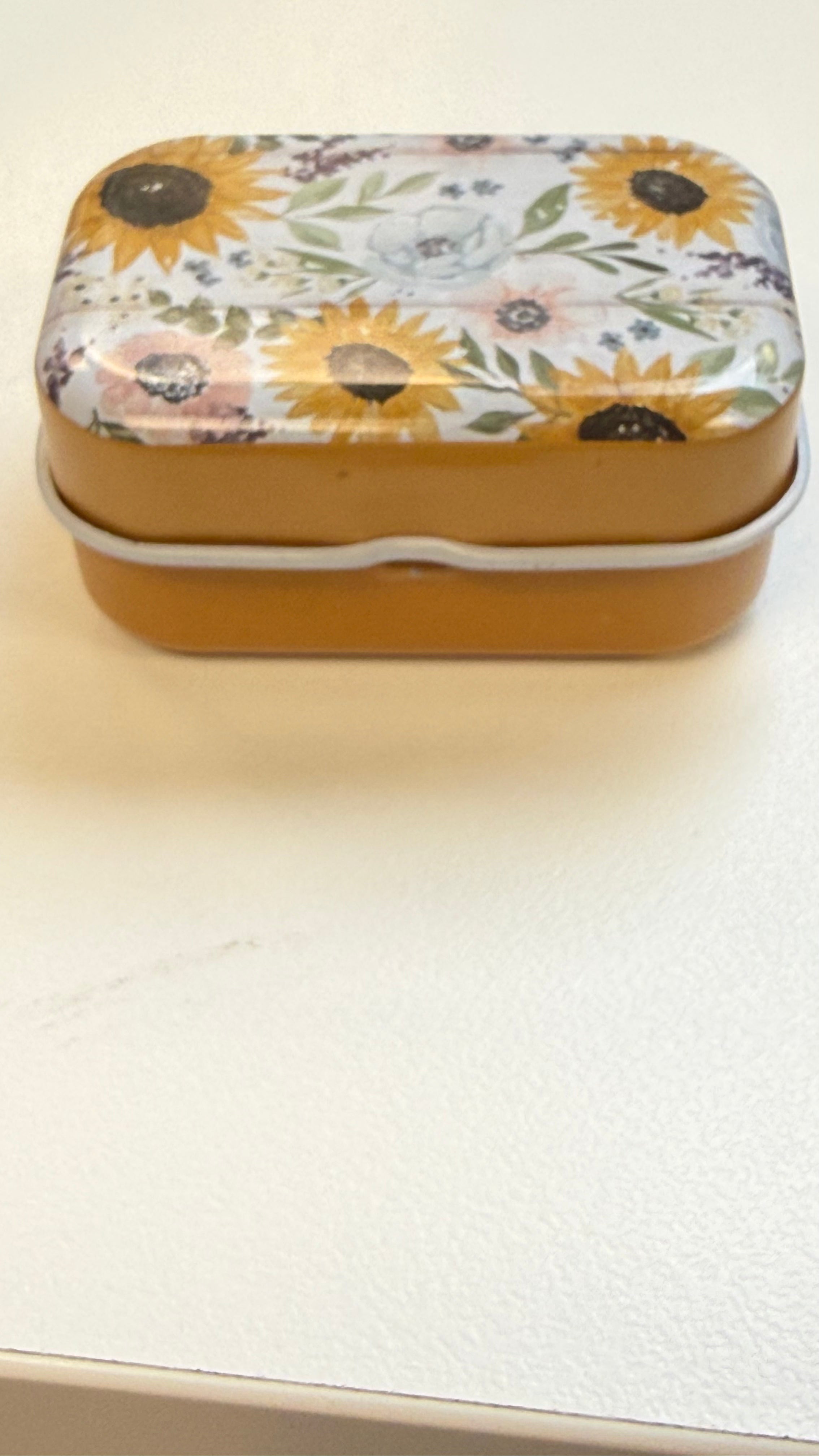 Small Tin Box with Accessories