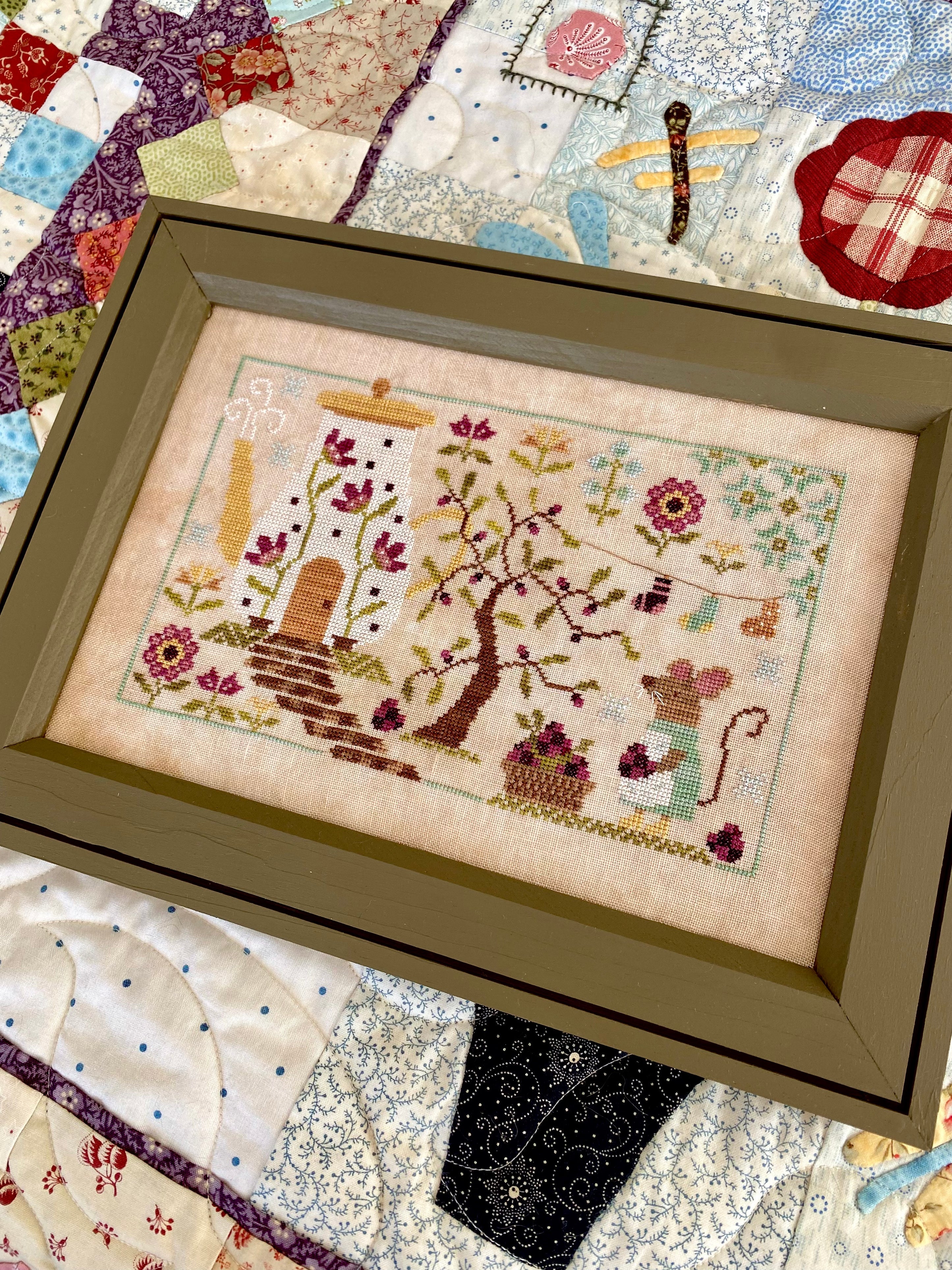 Hazel's Blackberry Burrow X Stitch