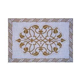 Filigree & Heats on White JP-L 405