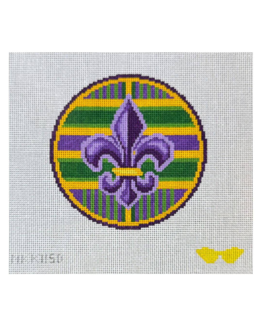 Fleur de lis Round NKK115D
