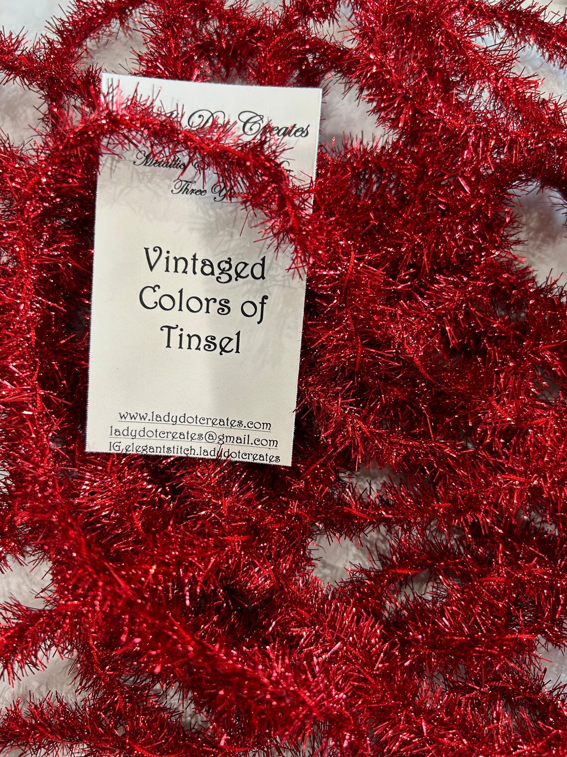 Vintaged Colors of Tinsel - Red