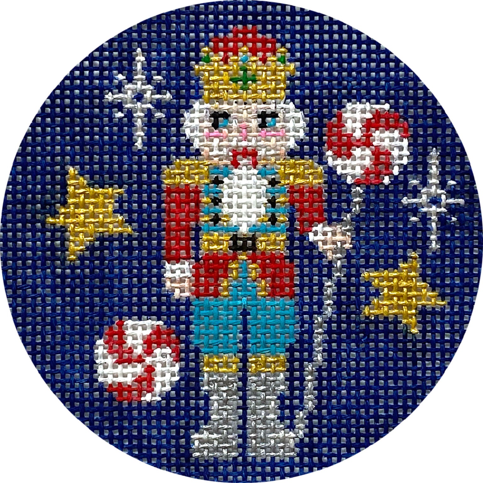 Nutcracker w/ Peppermint X537