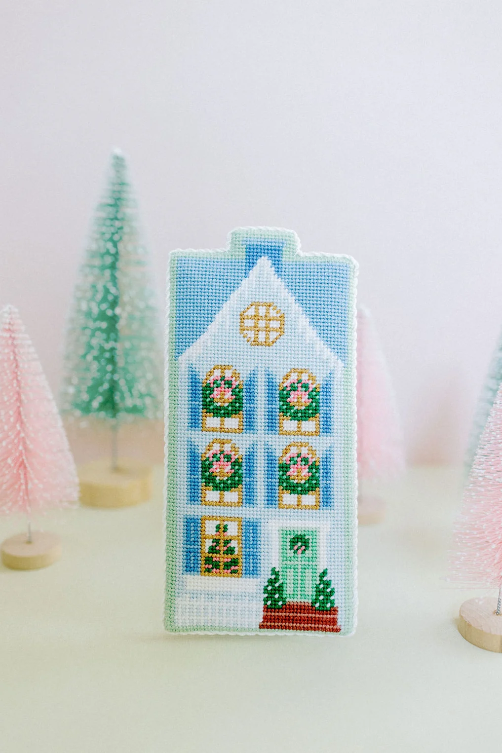 Christmas Village Blue Row House LP44