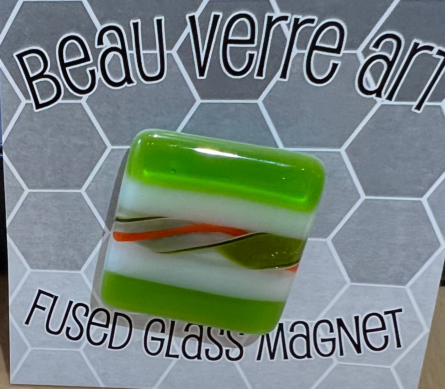Beau Verre Art Needle Minders Green and Orange