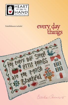 Every Day Things by Heart in Hands XS